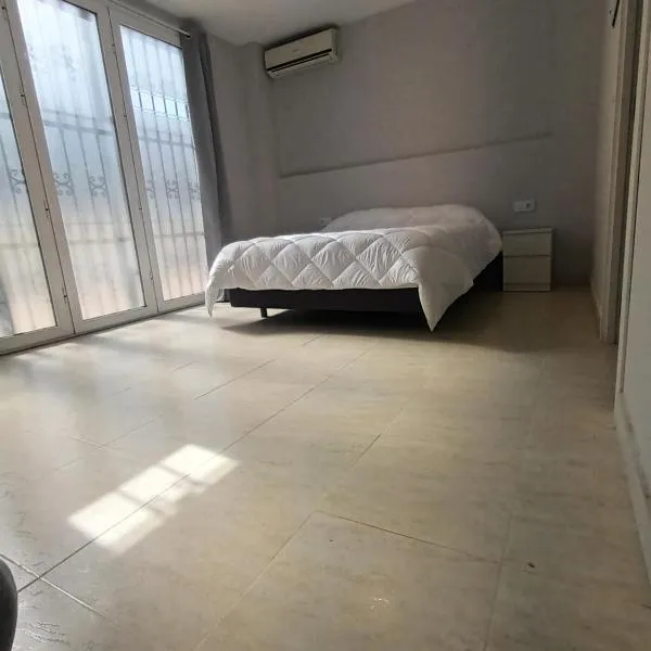 Hostal Cerro del Castillo jumilla, hotel v destinaci Jumilla