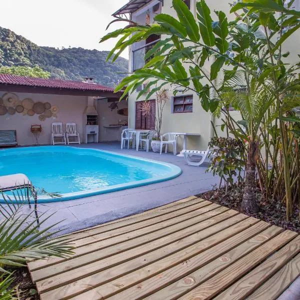 Pousada Castelinho, hotel v destinaci São Sebastião
