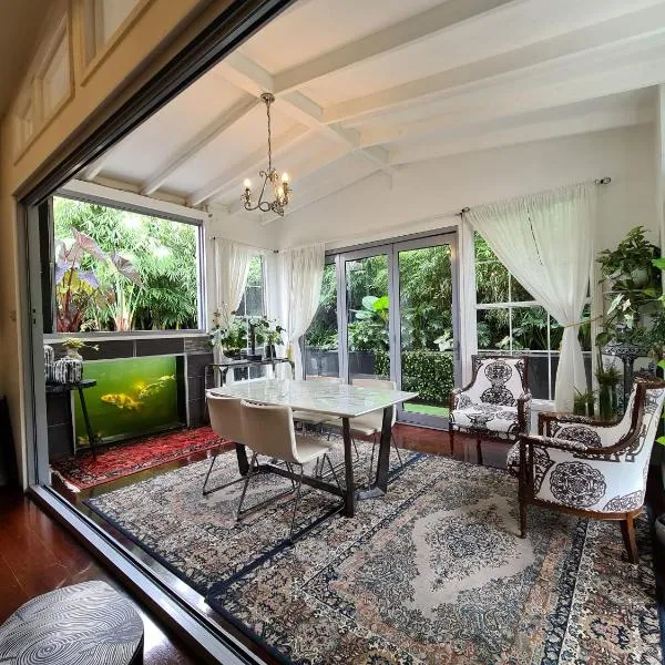 Bamboo House, Close to the City & Airport & Train station and Brighton Le Sands Beach, khách sạn ở Sydney