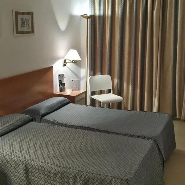 Hotel el Paraiso, hotel v destinaci Caleta De Velez