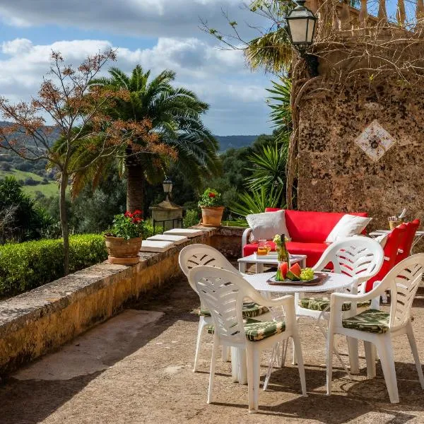 Finca Ses Coves, hotel in Petra