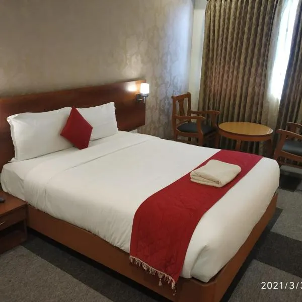 DFRONT GOLDEN PALACE, hotel v destinaci Nāmakkal