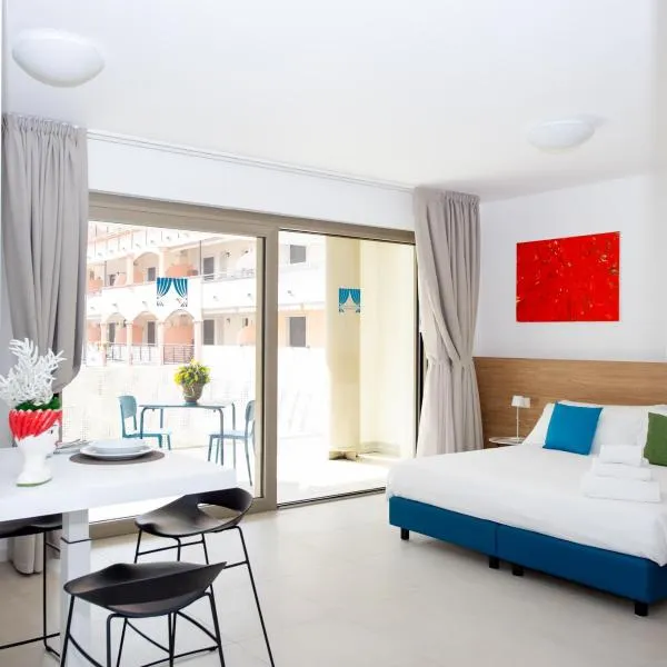 Ariston Teatro Luxury Aparthotel, hotel in Grado