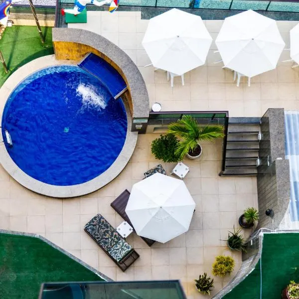 Hotel Golden Park Recife Boa Viagem By Nacional Inn, hotel em Recife