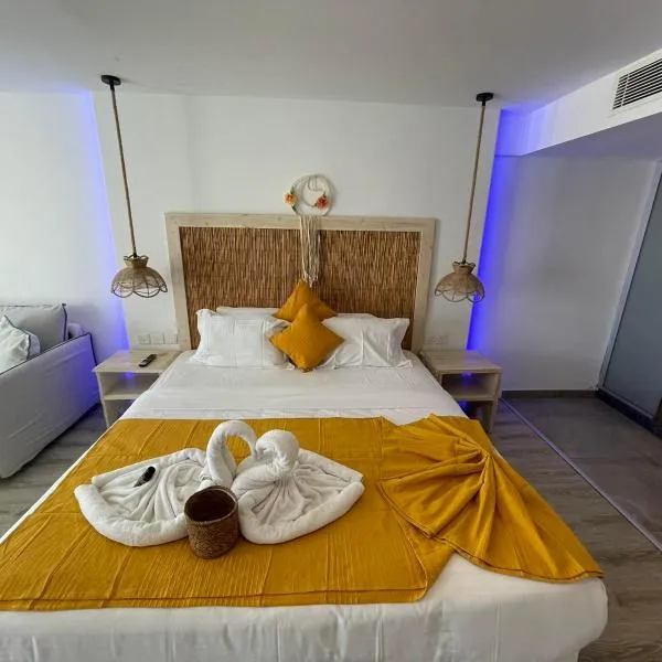 Ocean Dreams Suites - By the Harbour, hotel v destinaci Ayia Napa