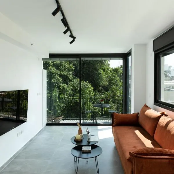 Zeev Jabotinsky Residence - With Mamad、テルアビブのホテル