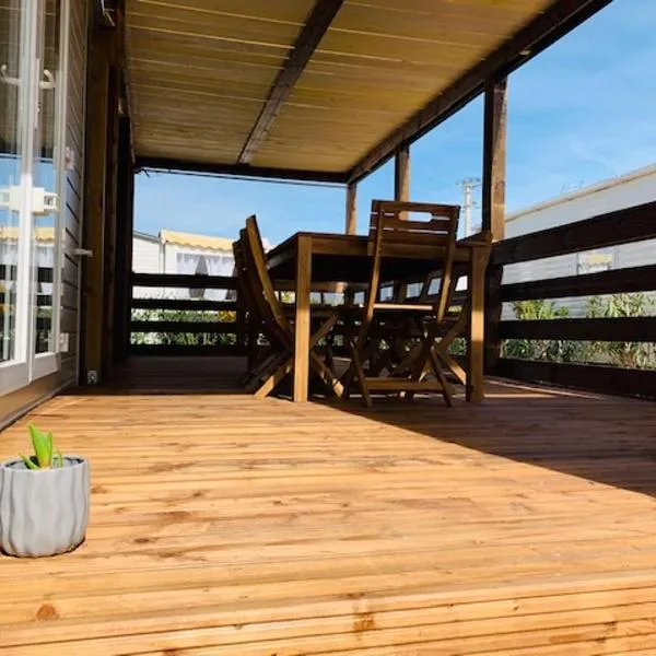 Mobil home 6/8 personnes camping 4*Frejus, hotel en Fréjus