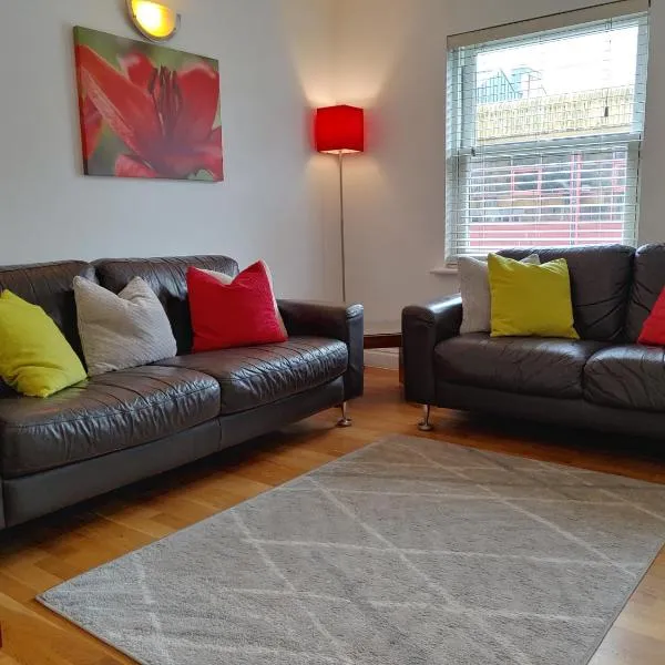 The Bath House Apartment - Free 1st breakfast - FREE parking, hotell Bathis