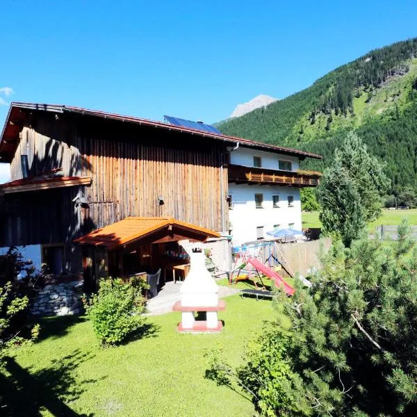 Ferienhaus Wechner, hotel v destinaci Häselgehr