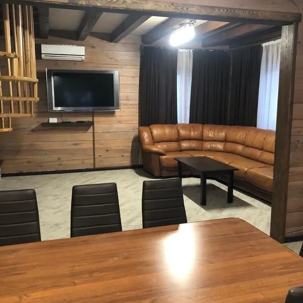 Dacha 6, hotel v destinaci Voropayev