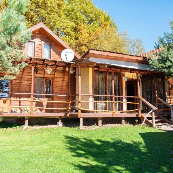 Forest House, hotel v destinaci Zăbala