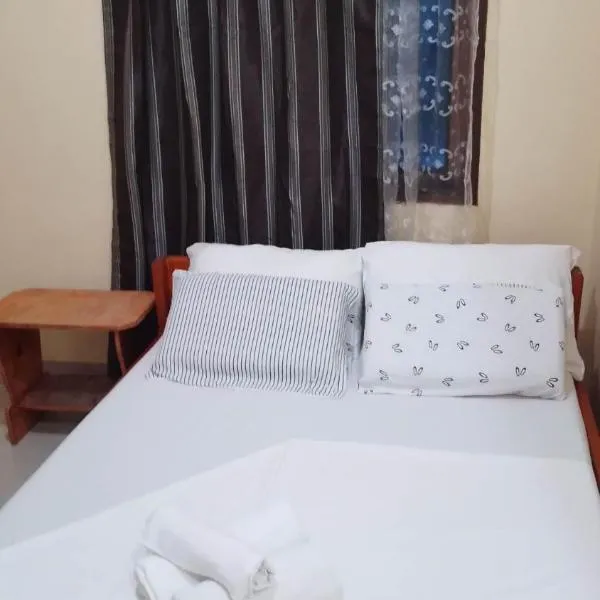 Bearby's Homestay Siargao, hotel in Catangnan