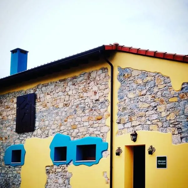 Albergue Casa Vacas, hotel v destinaci Carriazo