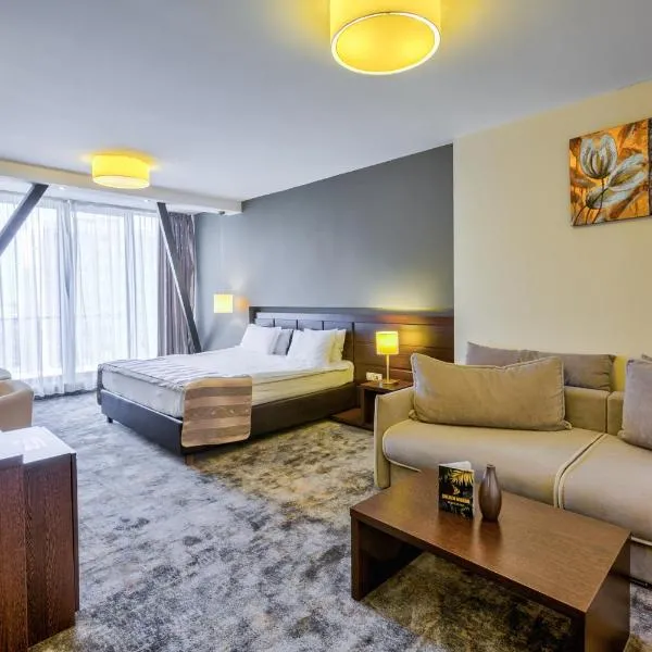 Golden Time Hotel: Braşov şehrinde bir otel
