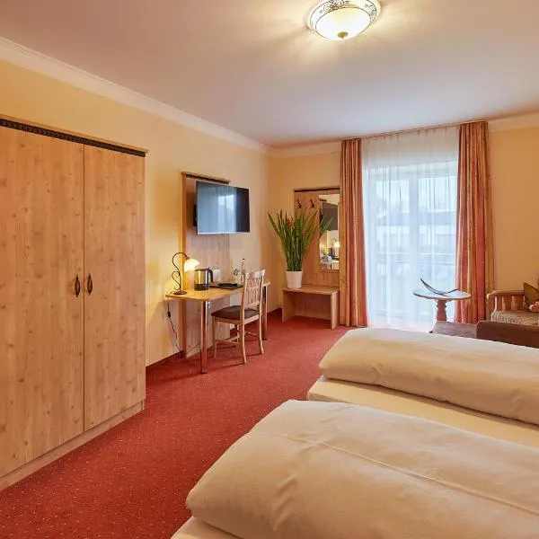 Hotel Gasthof Fellner, hotel in Warzenried