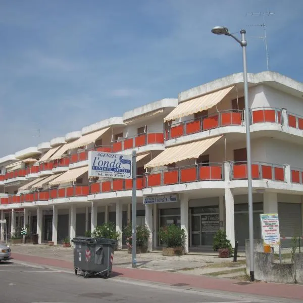 Appartamenti Ponente – hotel w mieście Lido delle Nazioni