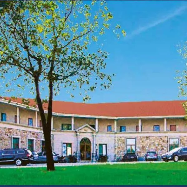 Palace Hotel & Spa Termas de São Tiago, hotel v destinaci Penamacor
