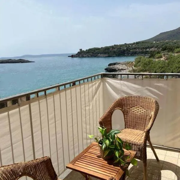 B&B Fronte Mare, hótel í Marina di Camerota