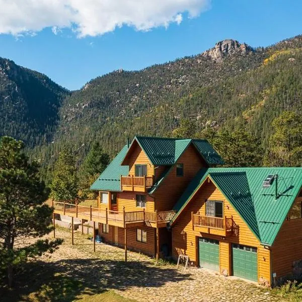 Stunning 360° Views - Hiker's Paradise!, hotel v destinaci Cascade-Chipita Park