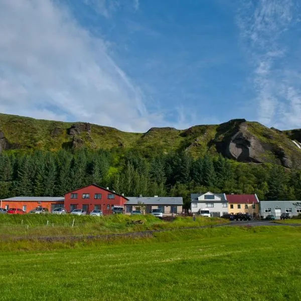 Klausturhof Guesthouse, hotel di Hörgsland