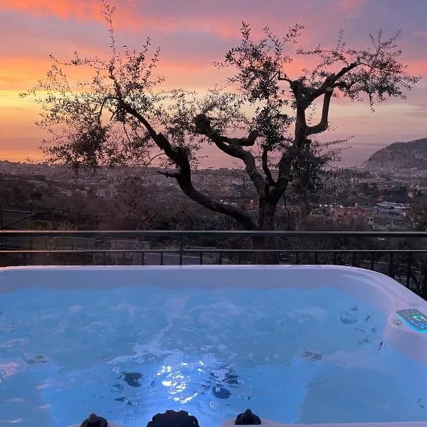 SKY VIEW Villa, hotel in Piano di Sorrento