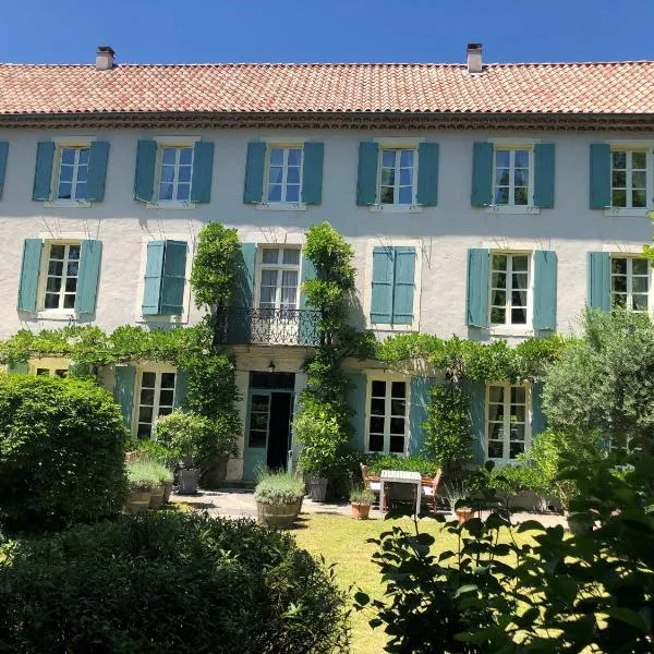 La Cerisaie - Chambres d'hôtes & gites, hotel in Saint-Pons