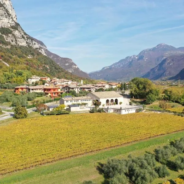 Agriturismo Antico Fenilon, hotel v destinaci Brentino Belluno