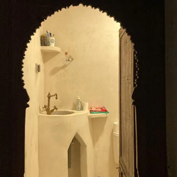 Riad mama Aicha, готель у місті Асіла