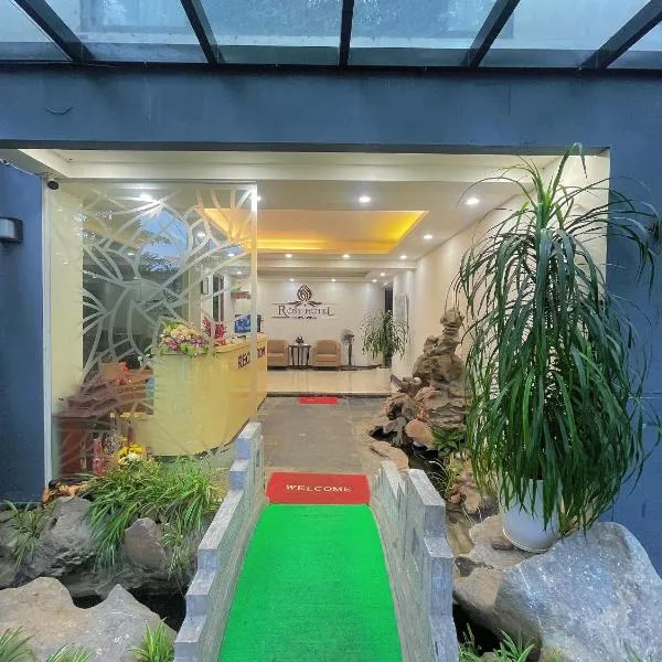 Rosy Motel Trung Yên、ハノイのホテル