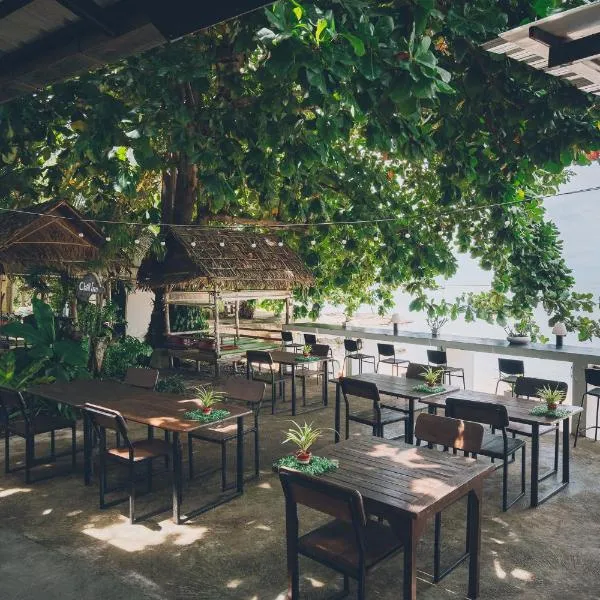 Chill Inn Lamai Hostel & Beach Cafe, hotel v destinaci Ko Samui