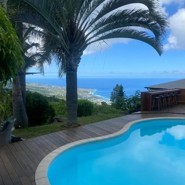 KAZ ORÈA, hotel v destinaci Saint-Leu