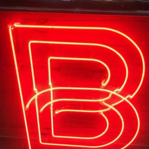 Bearan Bar & Rooms, hotel in Pamplona