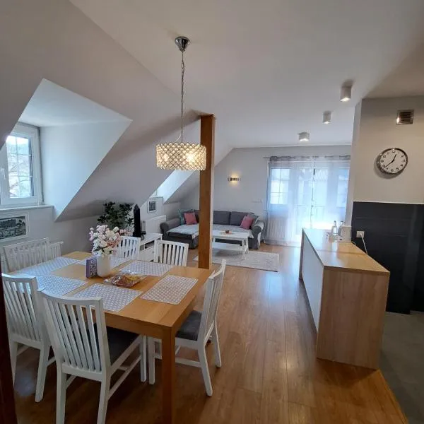APARTAMENTY TUŹNIKOWIE, hotel in Kazimierz Dolny