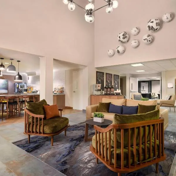 Fairfield Inn and Suites by Marriott Napa American Canyon, hotelli kohteessa Napa