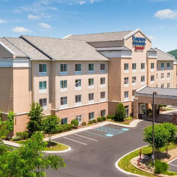 Fairfield Inn & Suites Chattanooga I-24/Lookout Mountain, хотел в Чатануга