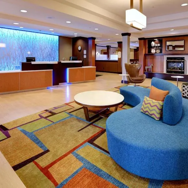 Fairfield Inn & Suites by Marriott Wausau, hotell i Weston