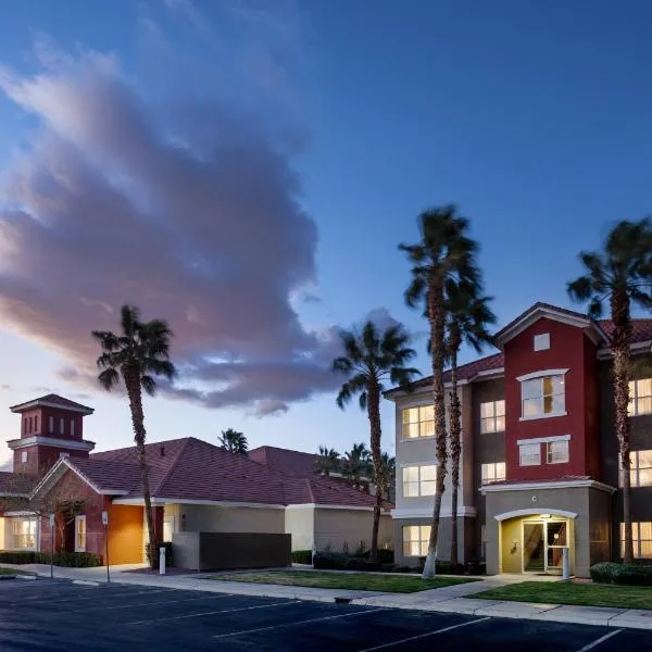 Residence Inn by Marriott Las Vegas Henderson/Green Valley, hotel em Henderson