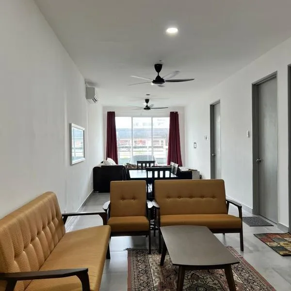 Che Mon Homestay, hotel v destinaci Kučing