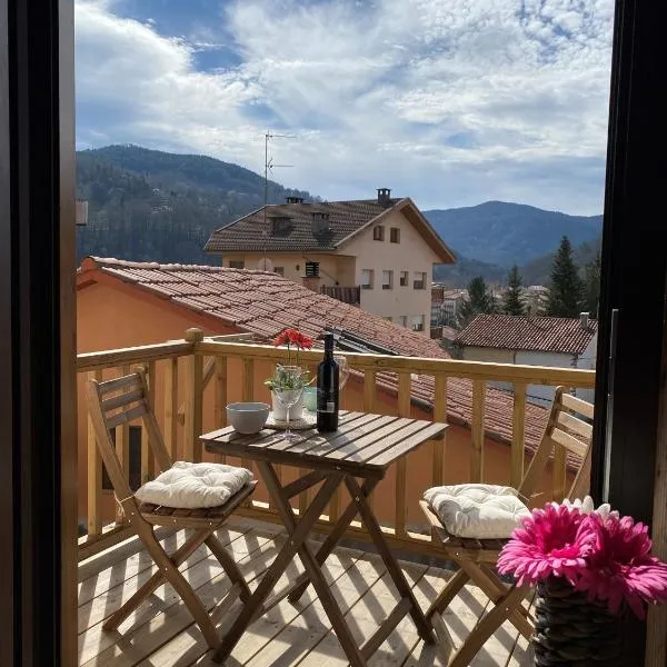 Apartamento acogedor, hotel in Sant Joan de les Abadesses