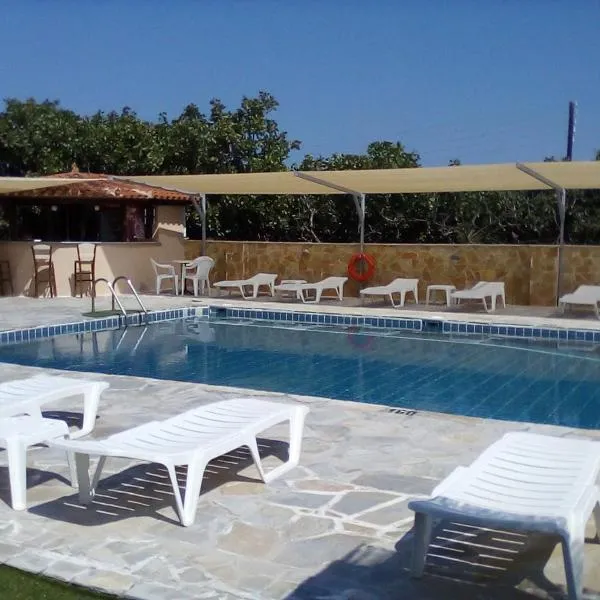 GOLDEN BEACH, hotel din Souvala