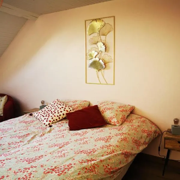 Domaine de l'espérance, chambre rose, hotel en Bersaillin