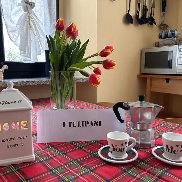 i tulipani – hotel w mieście Miagliano