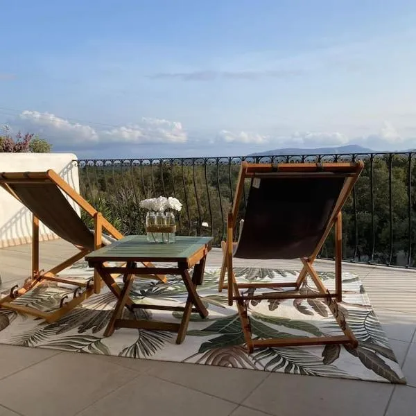 Maison de village en granite, hotel in Porto-Vecchio