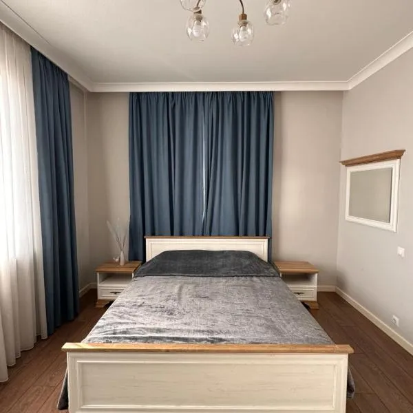 Aikol Guesthouse, hotel in Bishkek
