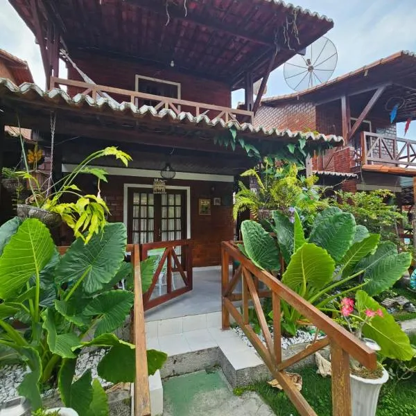 Lindo chalé completo para até 10 pessoas com piscina aquecida, hotell i Gravatá