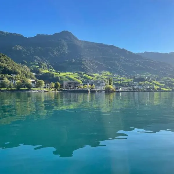 Schöne Wohnung in Unterterzen am schönen Walensee, ξενοδοχείο σε Unterterzen