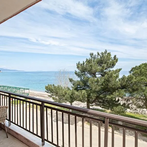 Ragia beach apartment, готель у місті Порос