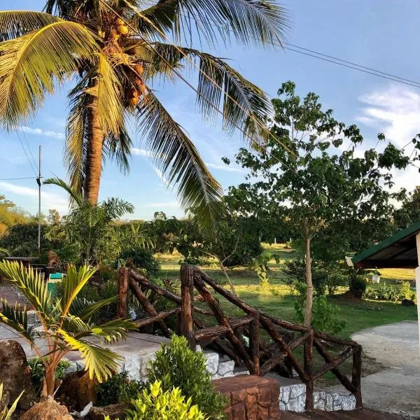 Michaels Homestay - Farm Villa nr Patar Beach & Bolinao Falls, hotel v destinaci Bolinao