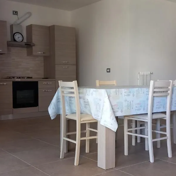RESIDENZA MICHI, hotel v destinaci Gravedona