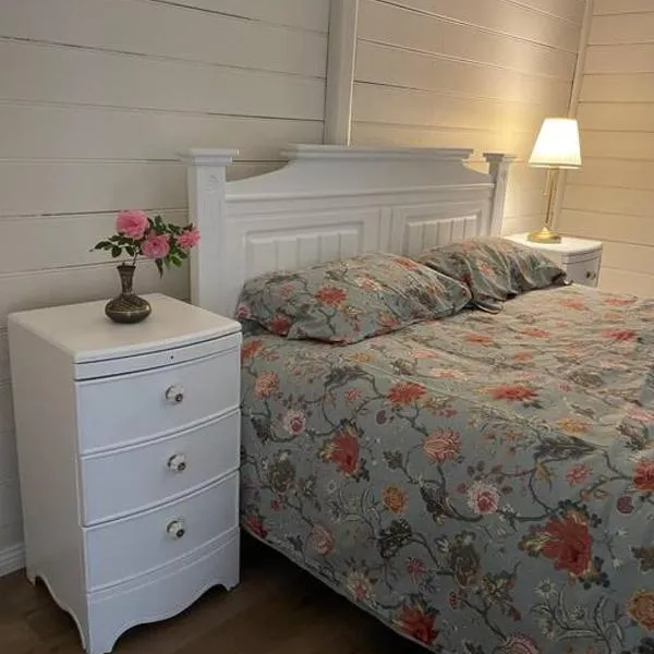 Taree CBD cottage apartments, hotel v destinaci Taree